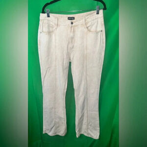 Pretty Little Thing Jeans size 10